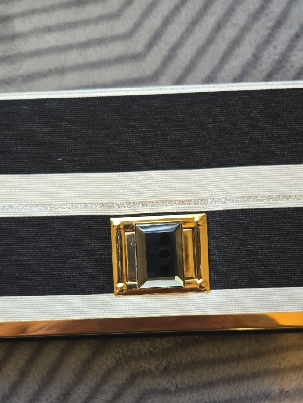 Striped Black and Cream Clutch with Gold Accent 🖤🤍 - Picture 8 of 11